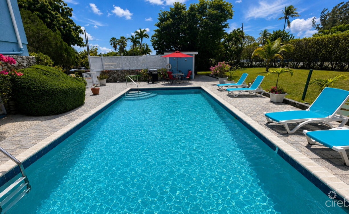 3 BR POOL HOME IN CORAL GABLES ON .47 ACRES