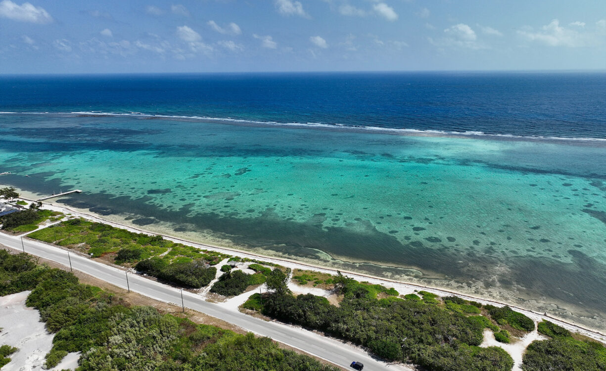 LARGE COLLIERS BEACH FRONT LOT | 2.64CRES