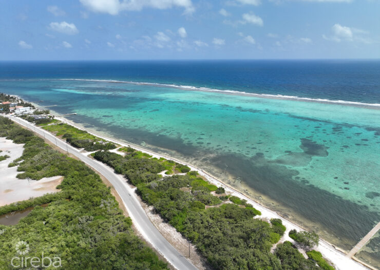 COLLIERS BEACH FRONT LOT C | 0.35 -ACRES