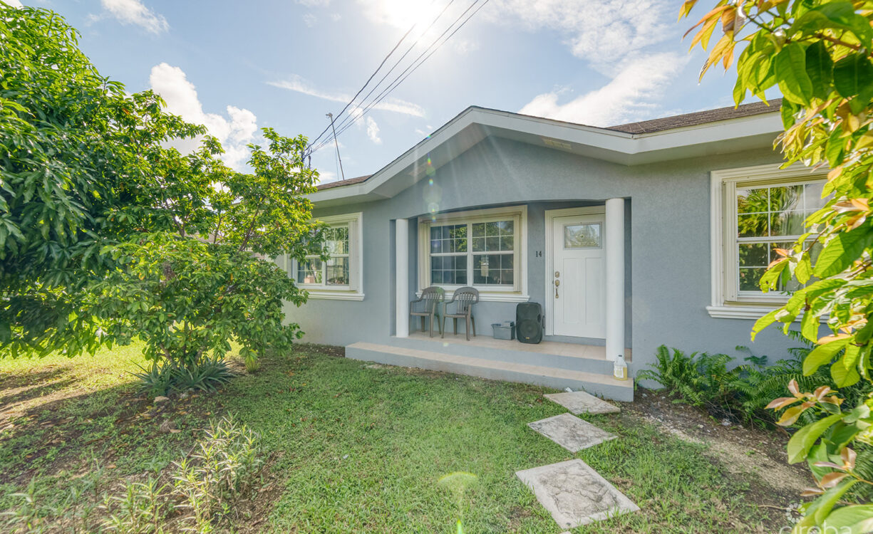 3 BEDROOM HOME ON DUPLEX LOT W/APPROVED PLANS FOR AN ADDITIONAL 4-BEDROOM HOME