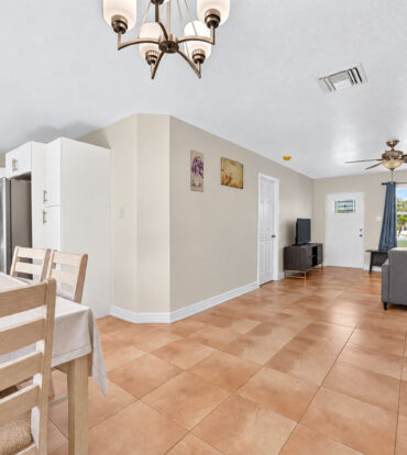 3 BEDROOM HOME ON DUPLEX LOT W/APPROVED PLANS FOR AN ADDITIONAL 4-BEDROOM HOME