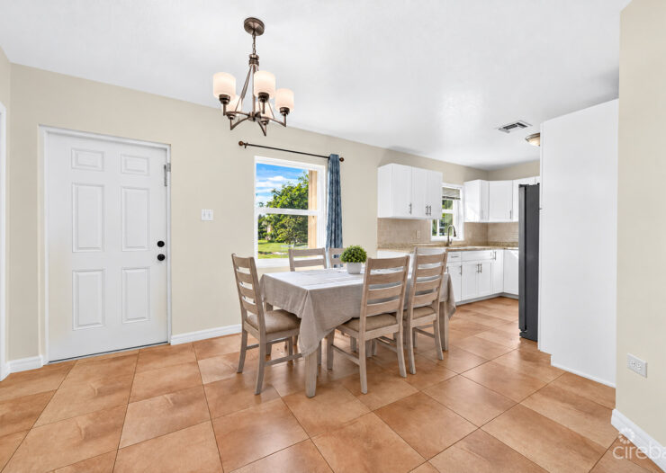 3 BEDROOM HOME ON DUPLEX LOT W/APPROVED PLANS FOR AN ADDITIONAL 4-BEDROOM HOME