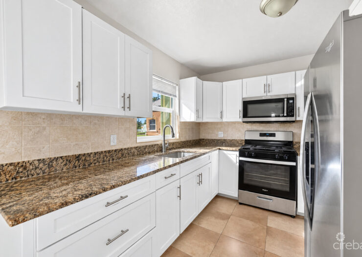 3 BEDROOM HOME ON DUPLEX LOT W/APPROVED PLANS FOR AN ADDITIONAL 4-BEDROOM HOME