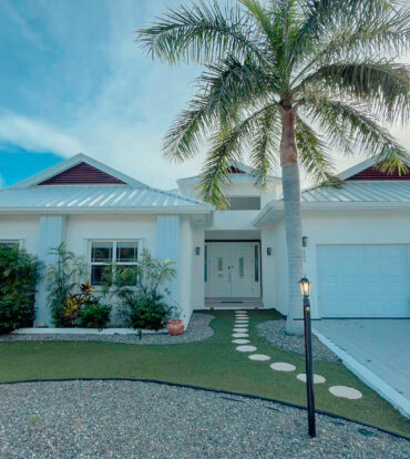 SHORECREST CIRCLE 4 BEDROOM FAMILY HOME
