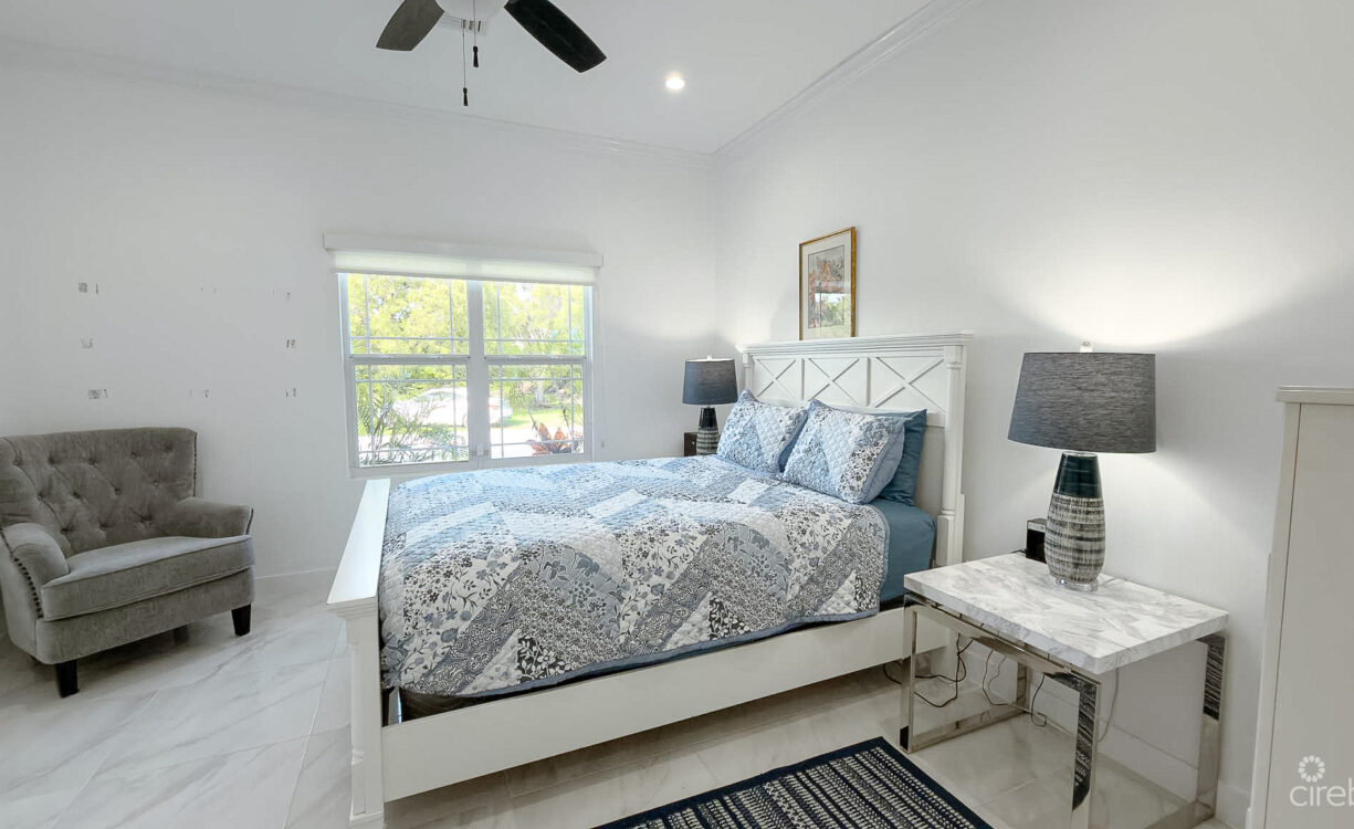 SHORECREST CIRCLE 4 BEDROOM FAMILY HOME