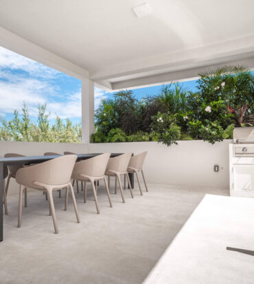STUDIO PARADISUM AT THE GROVE
