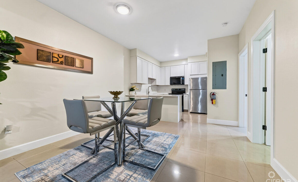 COMPLETE RENOVATED LANTERN POINT 2 BED/2 BATH