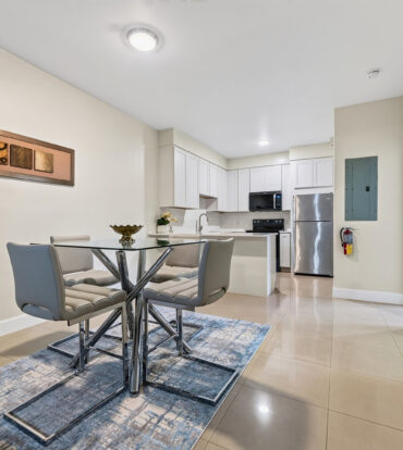 COMPLETE RENOVATED LANTERN POINT 2 BED/2 BATH
