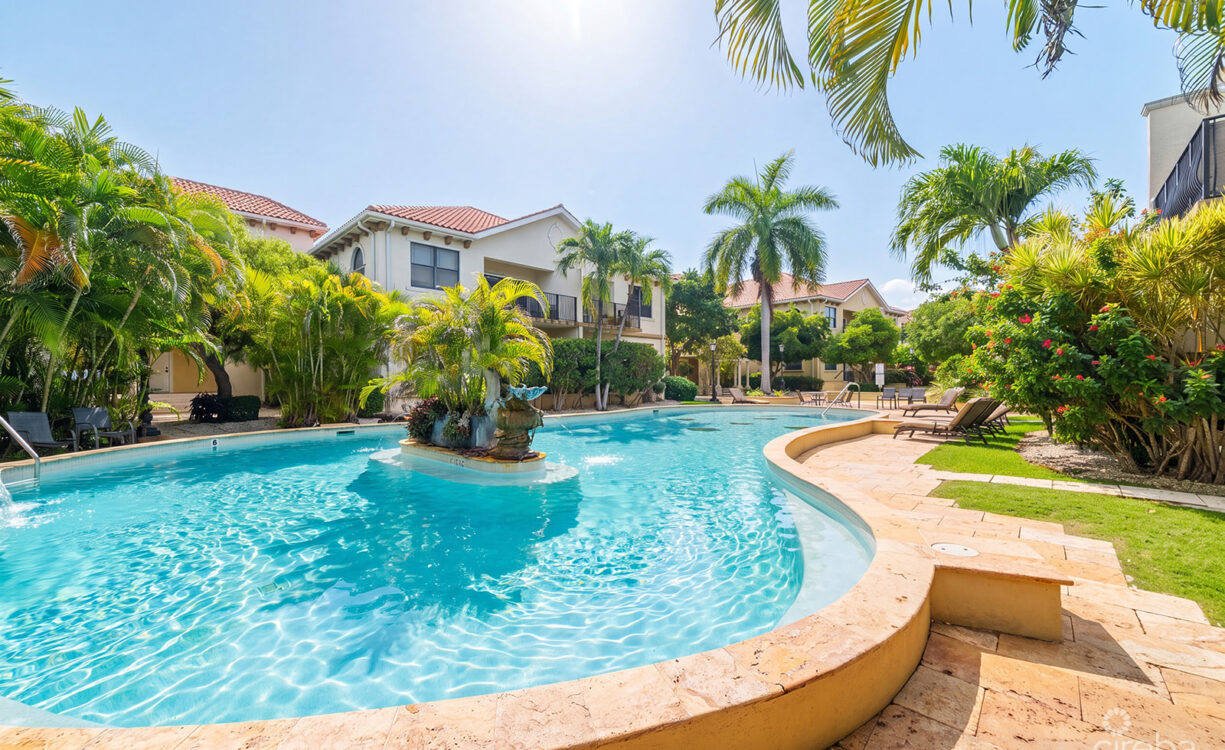 COMPLETE RENOVATED LANTERN POINT 2 BED/2 BATH