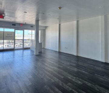 THE STRAND 24, SEVEN MILE BEACH COMMERCIAL SPACE