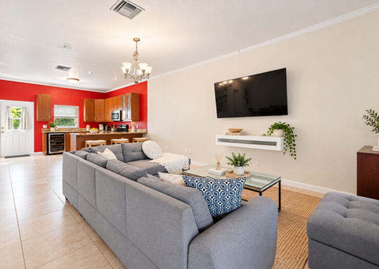 PINEAPPLE WAY 19A, BODDEN TOWN HOME