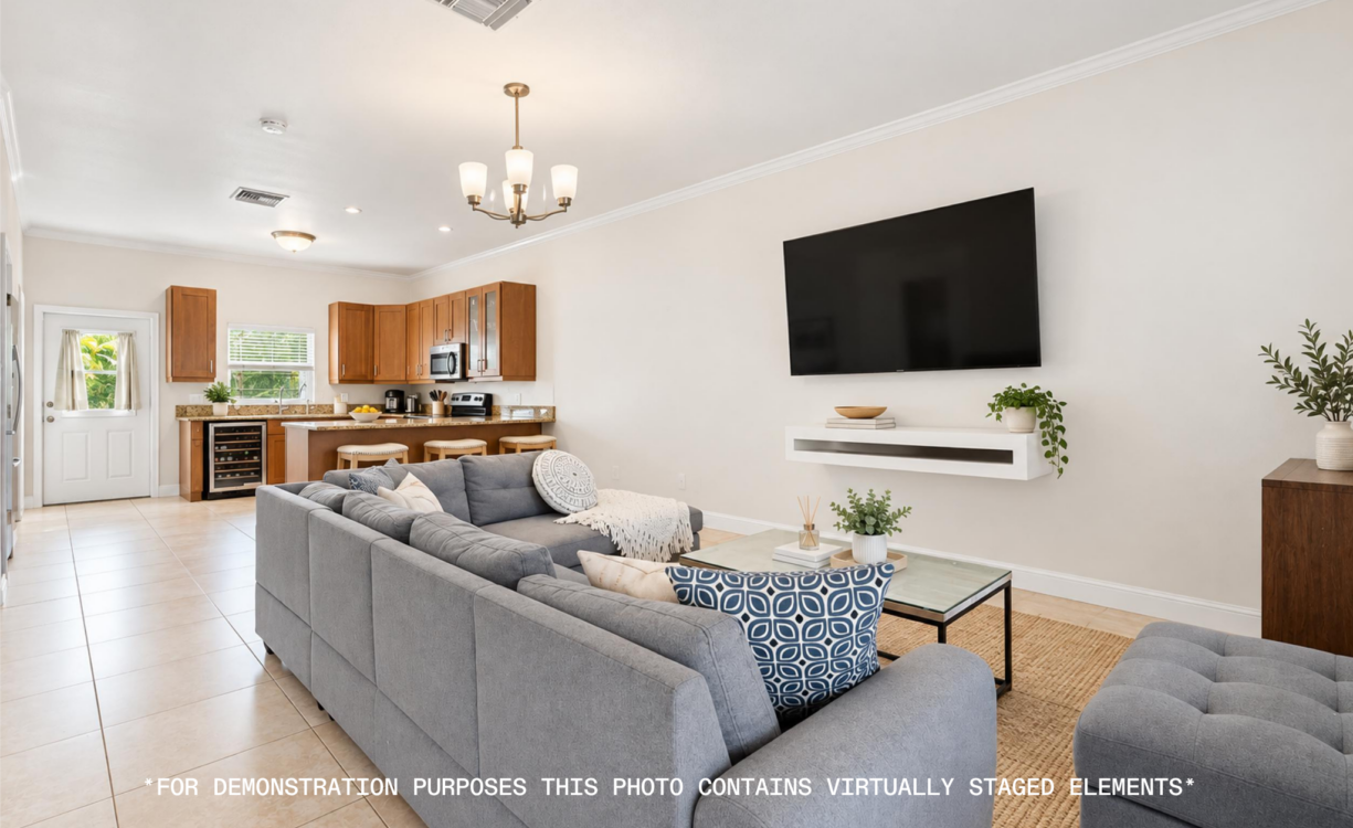 PINEAPPLE WAY 19, BODDEN TOWN HOME