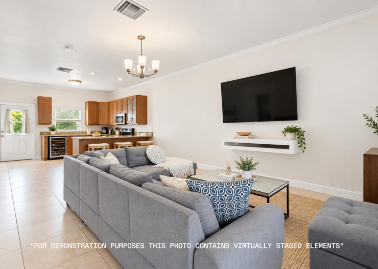 PINEAPPLE WAY 19, BODDEN TOWN HOME