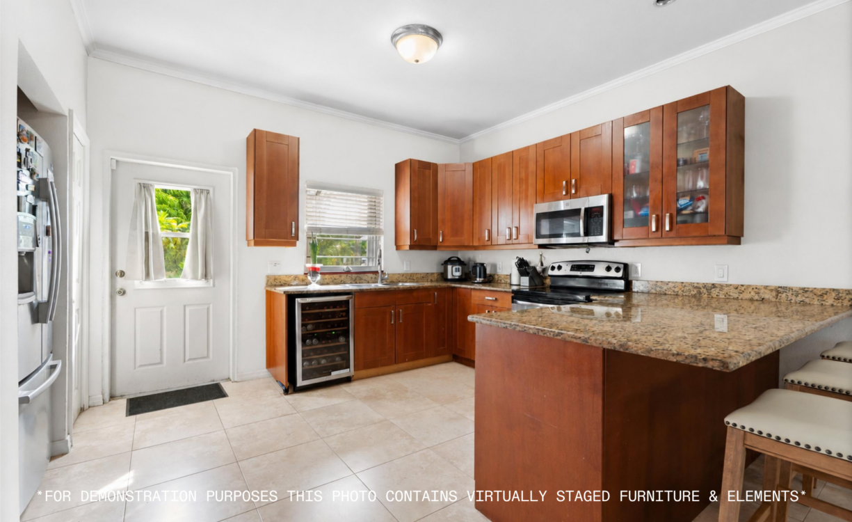 PINEAPPLE WAY 19A, BODDEN TOWN HOME
