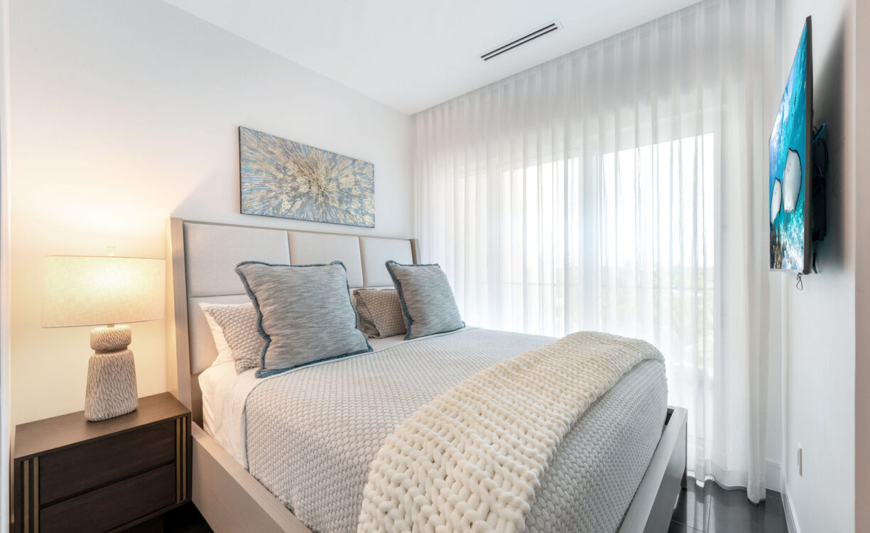 FIN 27, OCEANFRONT CONDO