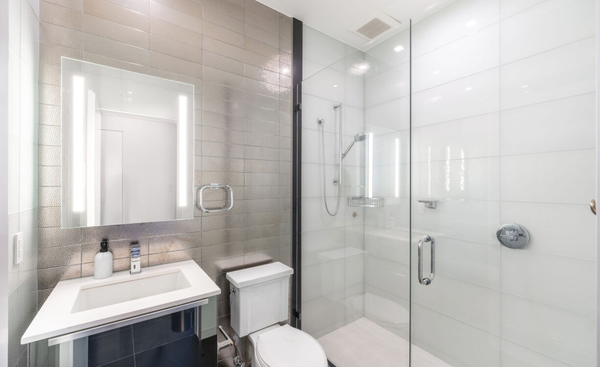 FIN 27, OCEANFRONT CONDO
