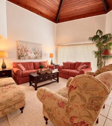 RARE  4 BEDROOM DOUBLE LOT PROPERTY WITH SPACE & POSSIBILITIES IN PROSPECT