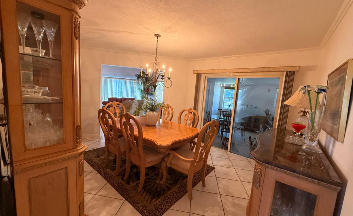 RARE  4 BEDROOM DOUBLE LOT PROPERTY WITH SPACE & POSSIBILITIES IN PROSPECT
