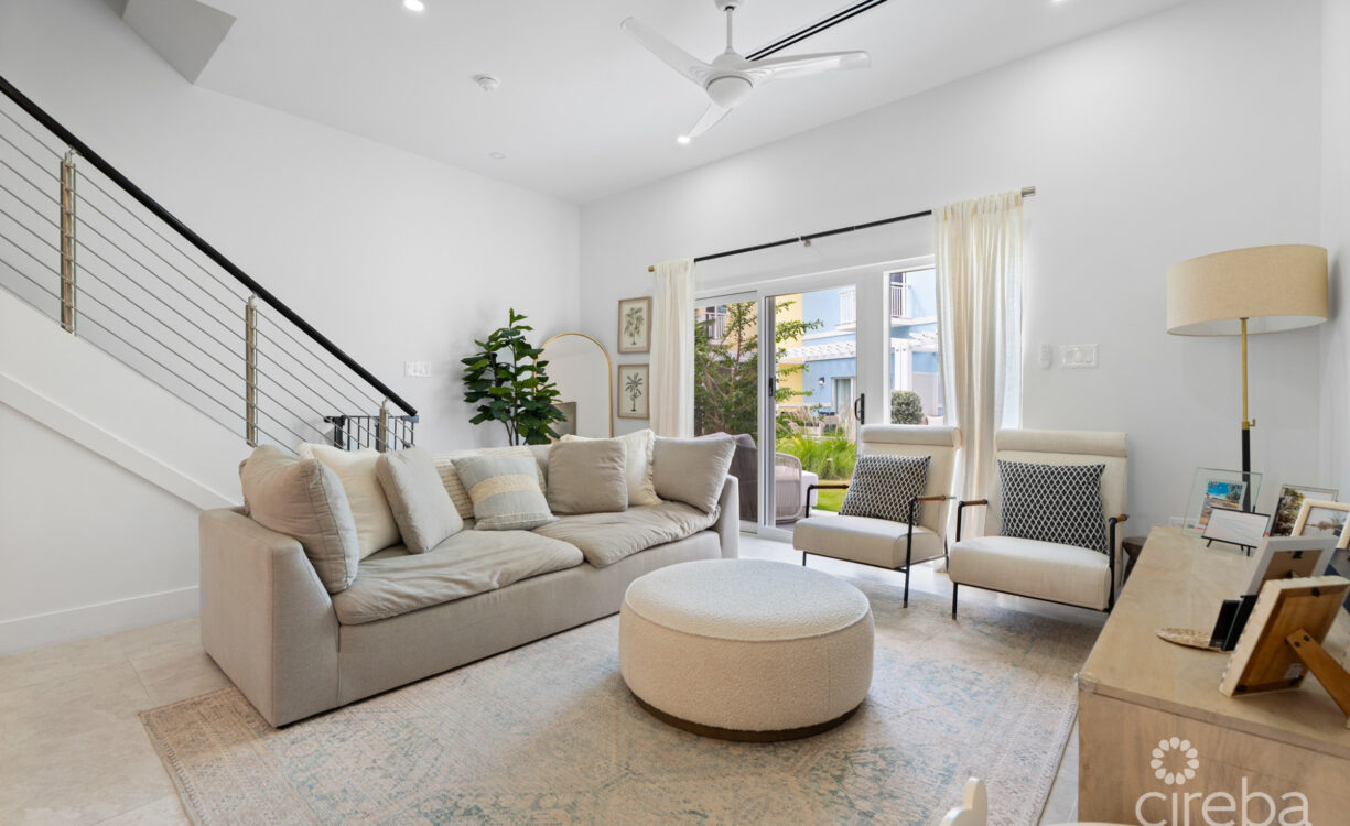 THE MEADOWS AT BATABANO - 3 BED TOWNHOME WITH ROOF TERRACE