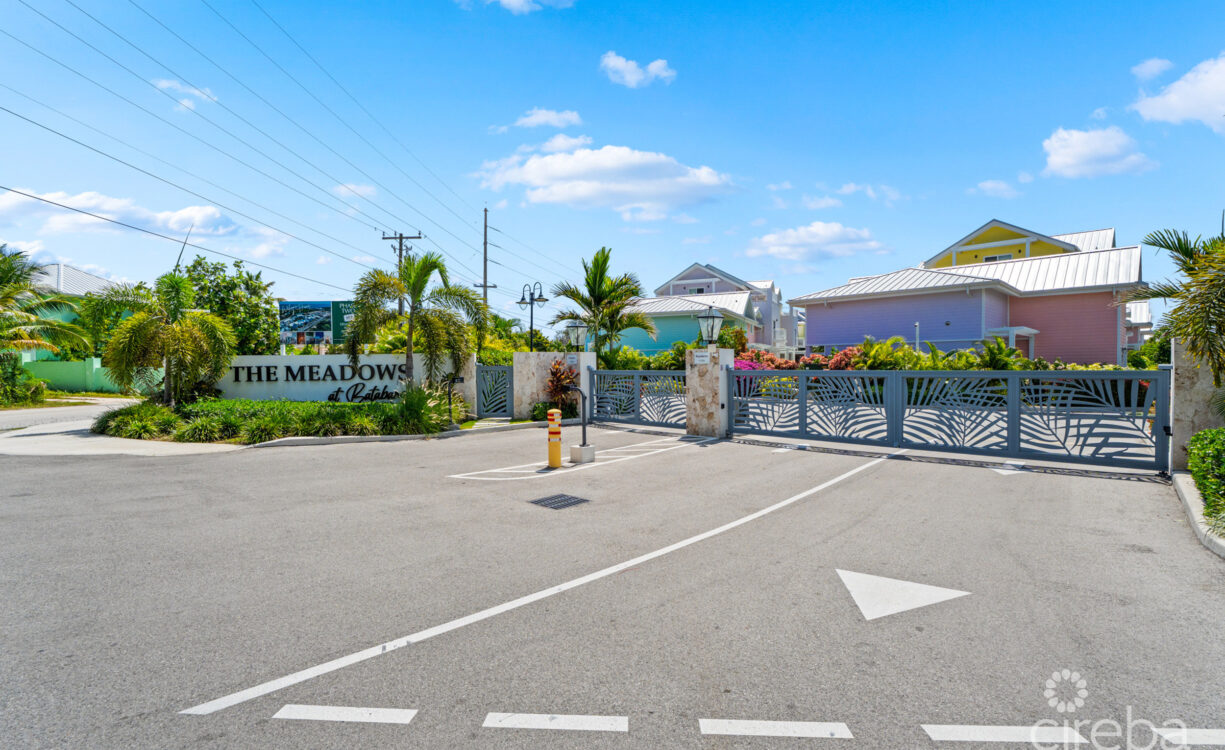 THE MEADOWS AT BATABANO - 3 BED TOWNHOME WITH ROOF TERRACE