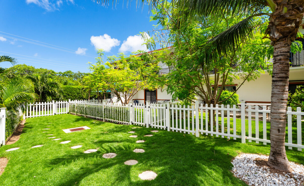 PORTOFINO GARDENS | TURNKEY 2-BED