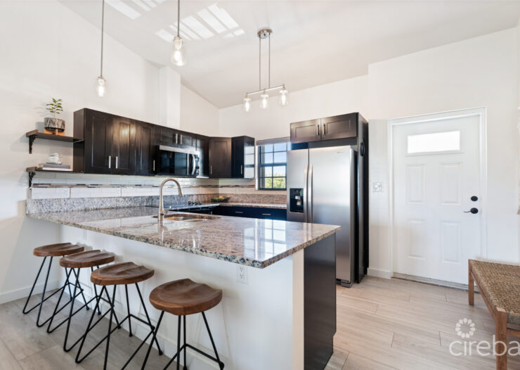 PORTOFINO GARDENS | TURNKEY 2-BED