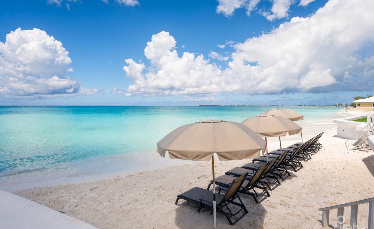 REGAL BEACH CLUB #124
