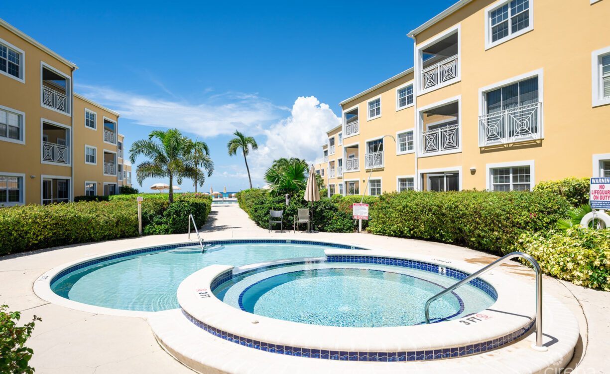 REGAL BEACH CLUB #124