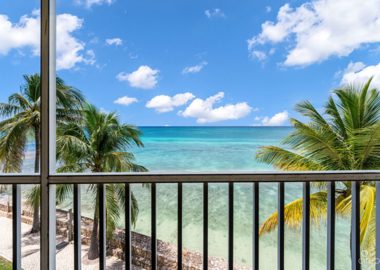 PLANTATION VILLAGE #27 - FULLY RENOVATED BEACHFRONT