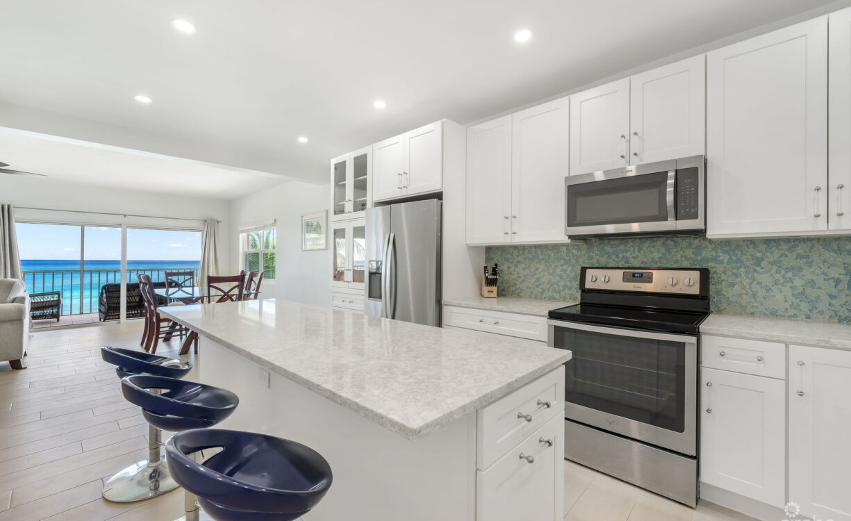 PLANTATION VILLAGE #27 - FULLY RENOVATED BEACHFRONT