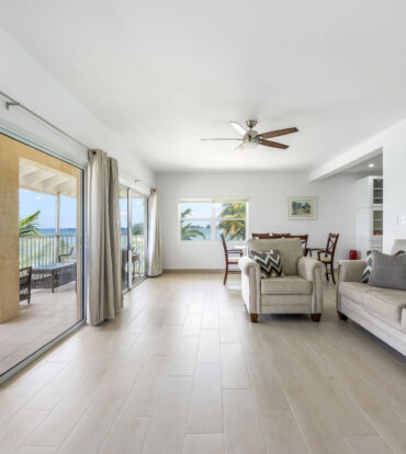PLANTATION VILLAGE #27 - FULLY RENOVATED BEACHFRONT