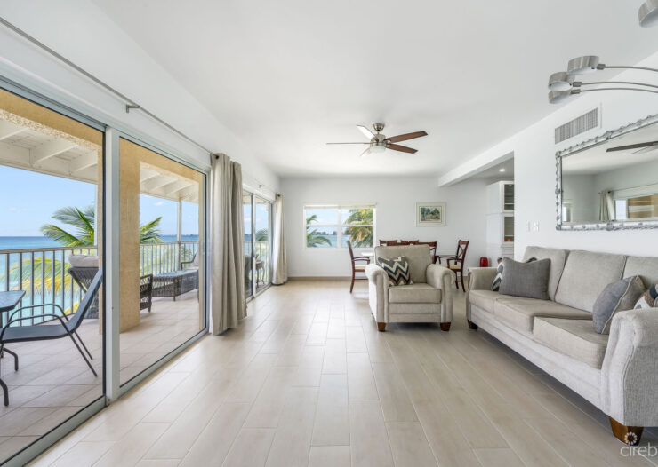 PLANTATION VILLAGE #27 - FULLY RENOVATED BEACHFRONT