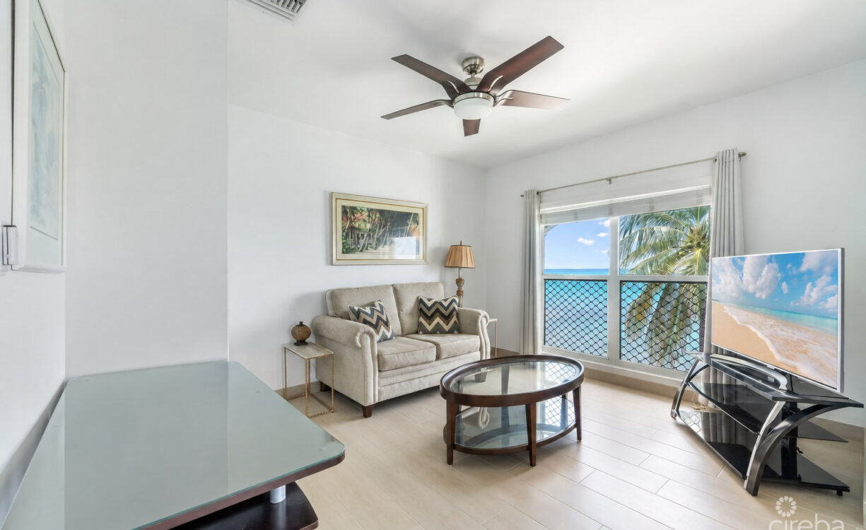 PLANTATION VILLAGE #27 - FULLY RENOVATED BEACHFRONT