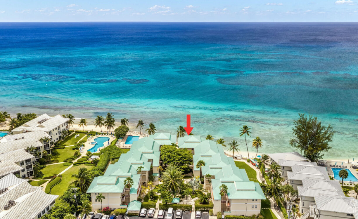 PLANTATION VILLAGE #27 - FULLY RENOVATED BEACHFRONT