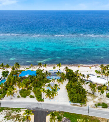 NO BIG TING, RUM POINT BEACH HOME