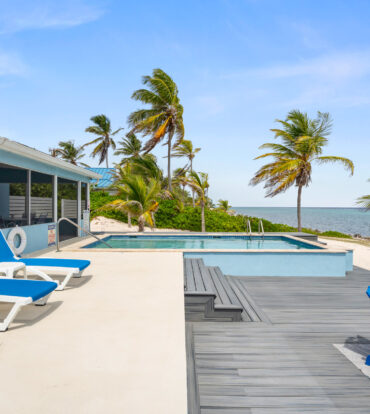 NO BIG TING, RUM POINT BEACH HOME