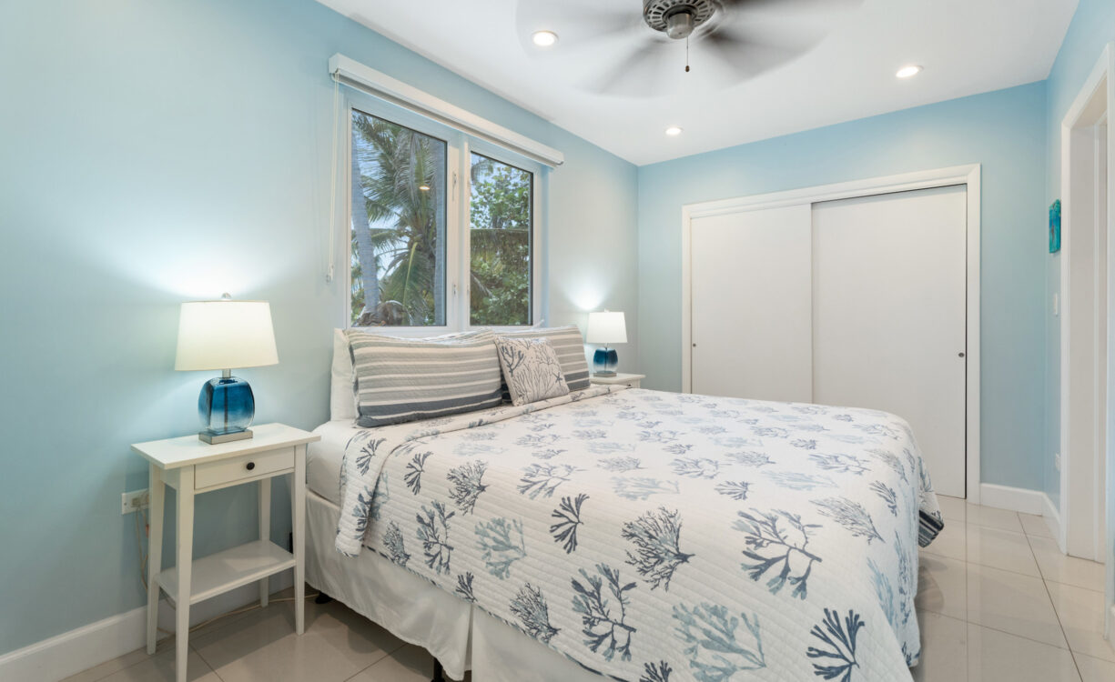 NO BIG TING, RUM POINT BEACH HOME