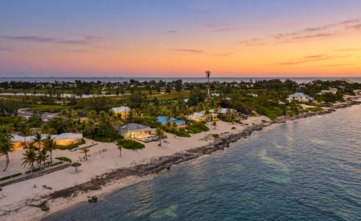 NO BIG TING, RUM POINT BEACH HOME