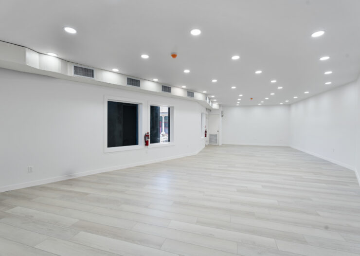 ELIZABETHAN SQUARE UNIT D101, GROUND FLOOR COMMERCIAL SPACE