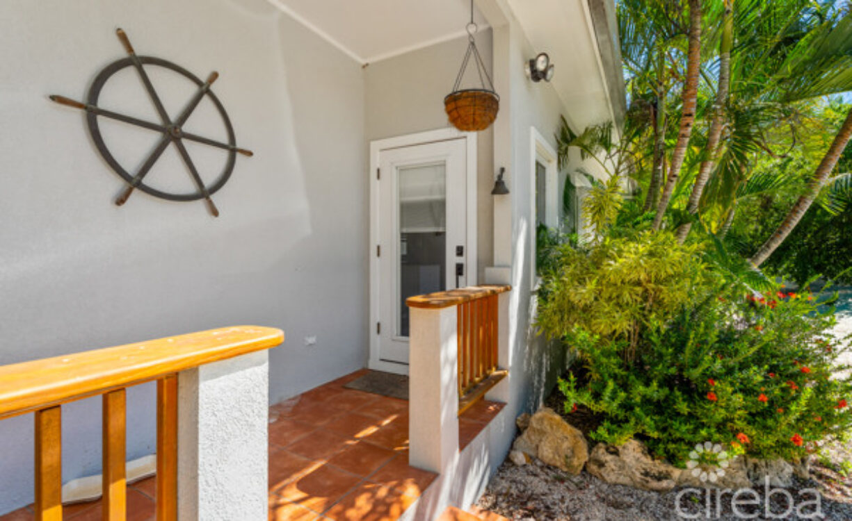 CANAL-FRONT FAMILY HOME WITH DOCK | PROSPECT, GRAND CAYMAN