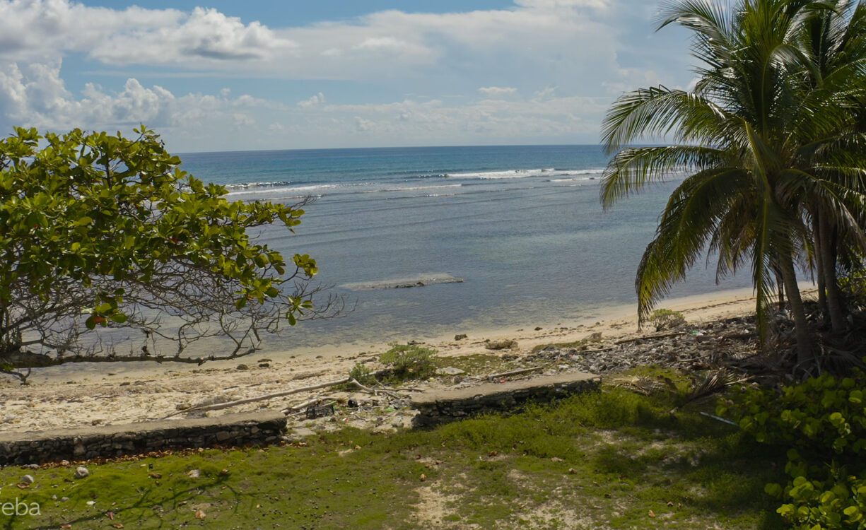CAYMAN BRAC CORNER LOT WITH OCEAN VIEW