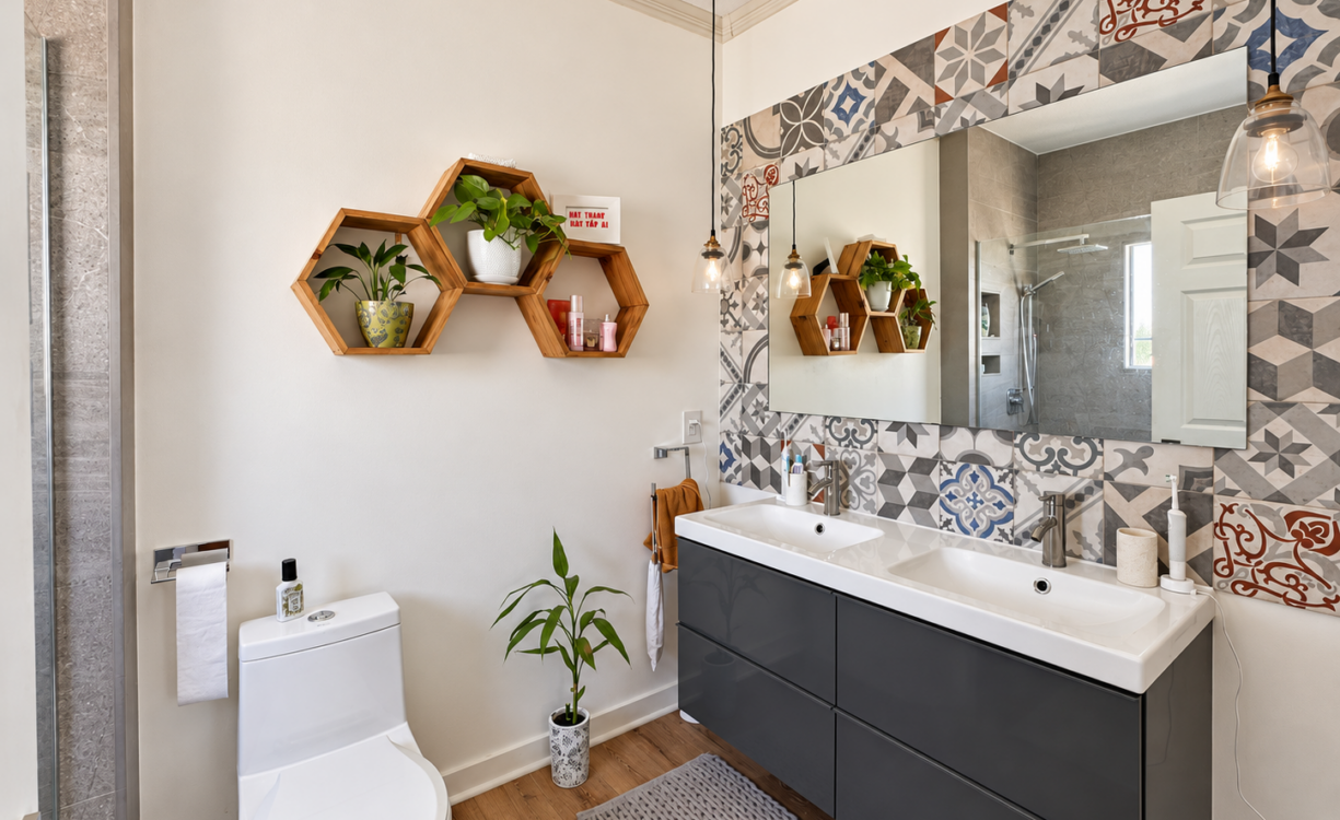 OCEAN POINT VILLAS 46, OCEANFRONT WEST BAY