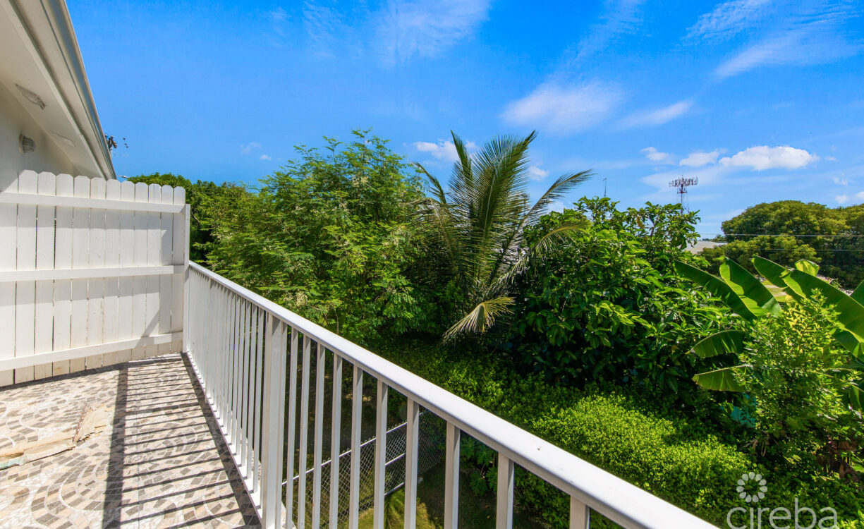 SANDSCAPE RESIDENCES #38