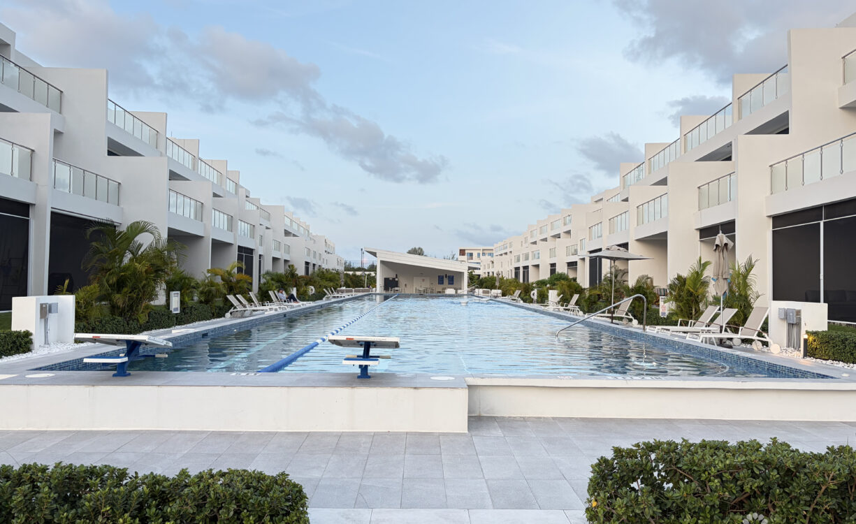 BAHIA #45 - SPACIOUS 3 BEDROOM CONDO