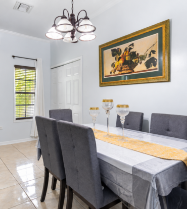 56 FAITH AVENUE - 3 BED / 2 BATH SINGLE FAMILY HOME