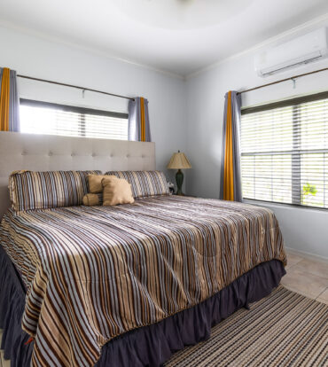56 FAITH AVENUE - 3 BED / 2 BATH SINGLE FAMILY HOME