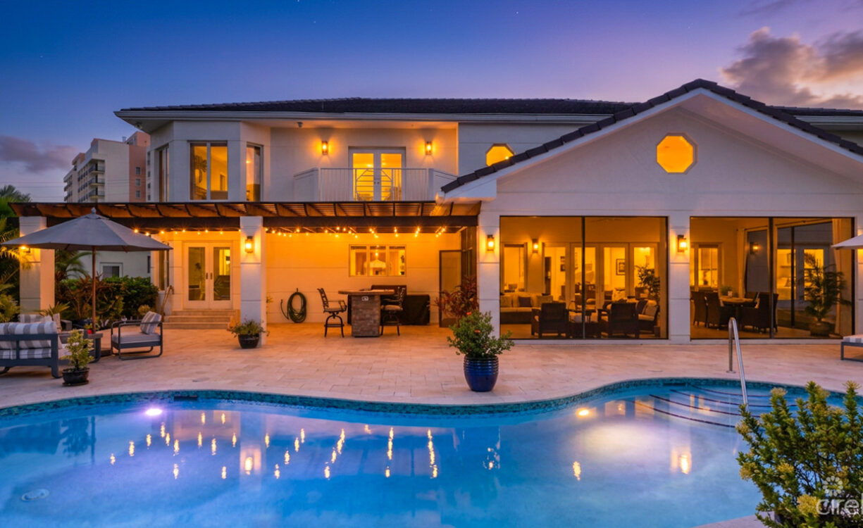 GOVERNORS HARBOUR ESTATE HOME
