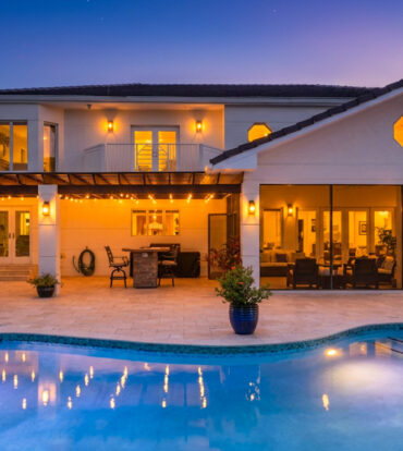 GOVERNORS HARBOUR ESTATE HOME