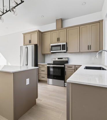 SORELLE - BRAND NEW 1 BEDROOM CONDO