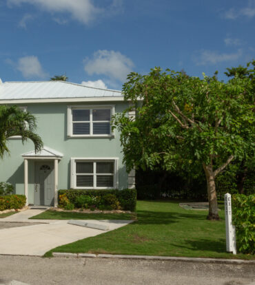 TROPICAL HAVEN SUNNY END UNIT